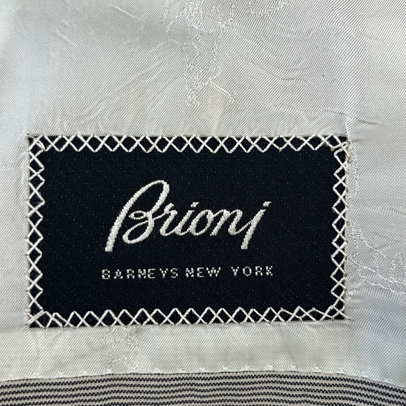 Brioni Striped Barneys New York Virgin Wool 2 Pc 2 Button Summer Suit - Picture 12 of 14